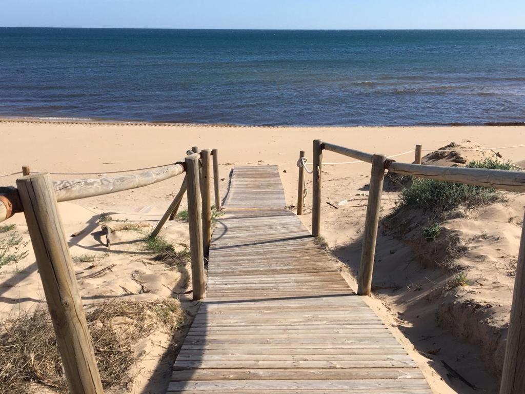 Apartamento A 100 Metros De La Playa Con Grande Terraza Y Vistas Al Mar Daimus Exterior photo